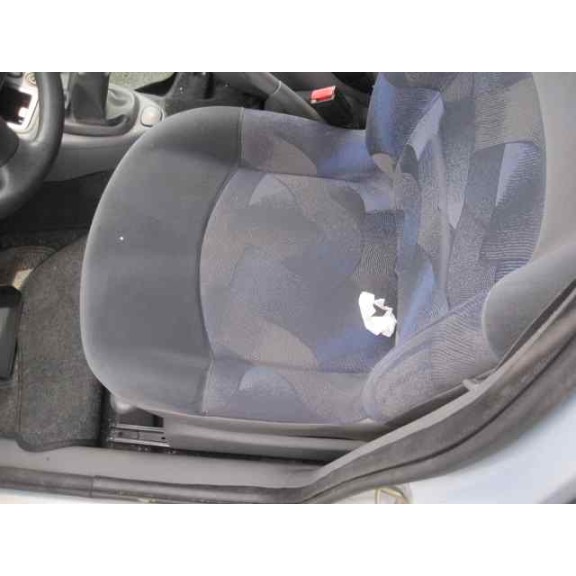 renault clio ii fase i (b/cbo) del año 2000