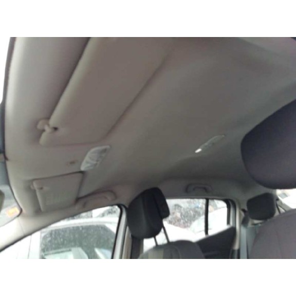 renault megane iii berlina 5 p del año 2010