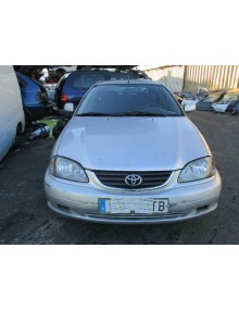 toyota avensis berlina (t 22) del año 2002 2