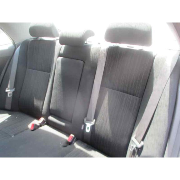 toyota corolla (e15) del año 2008