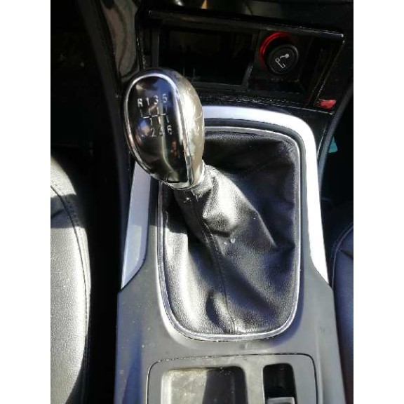 opel insignia berlina del año 2010