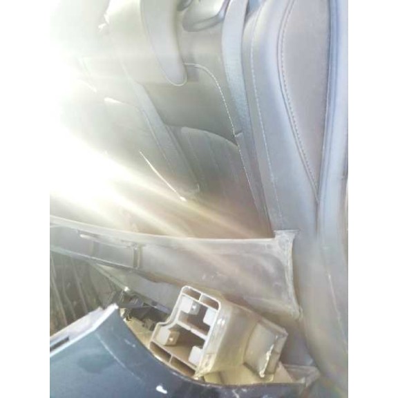 opel insignia berlina del año 2010