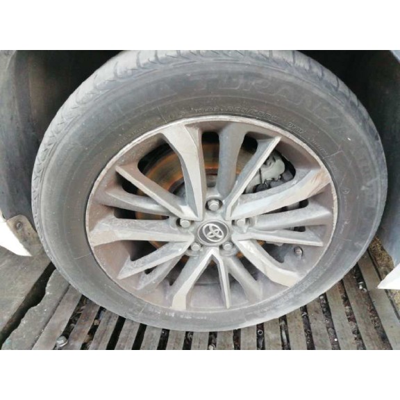 toyota avensis touring sports del año 2016