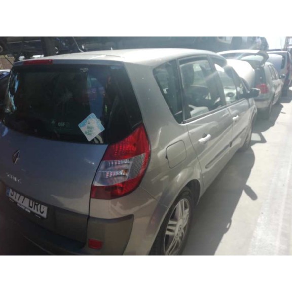 renault scenic ii del año 2005
