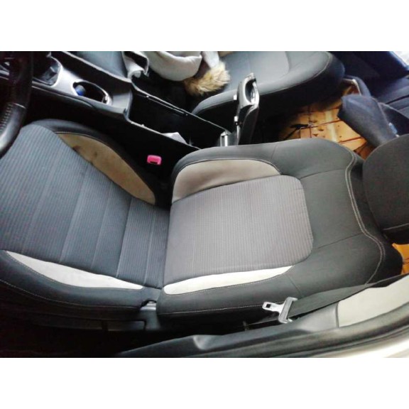 toyota avensis touring sports del año 2016