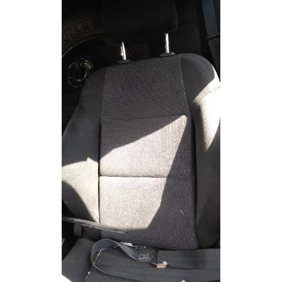 peugeot 207 del año 2009