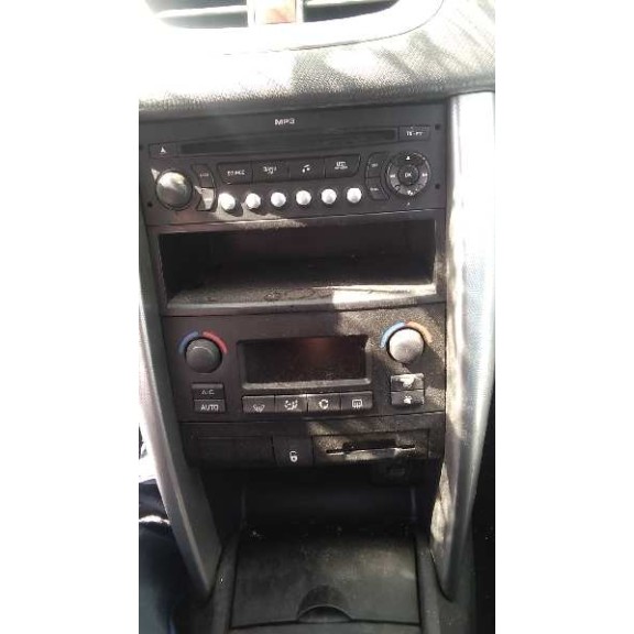 peugeot 207 del año 2009