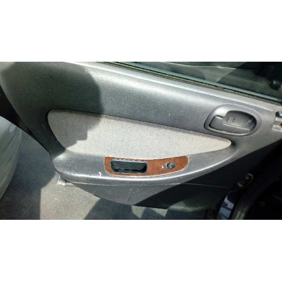 chrysler sebring berlina (jr41) del año 2001