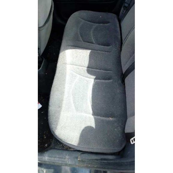 chrysler sebring berlina (jr41) del año 2001