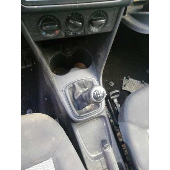 volkswagen polo (6r1) del año 2010