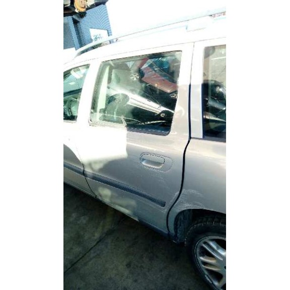 volvo v70 familiar del año 2000