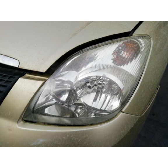 toyota corolla verso (e12) del año 2003