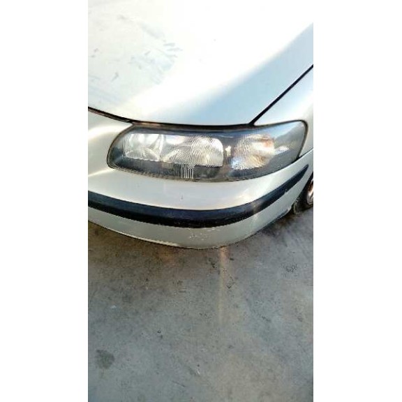 volvo v70 familiar del año 2000