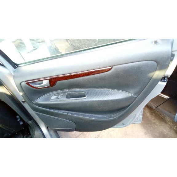 volvo v70 familiar del año 2000