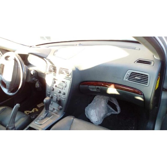 volvo v70 familiar del año 2000