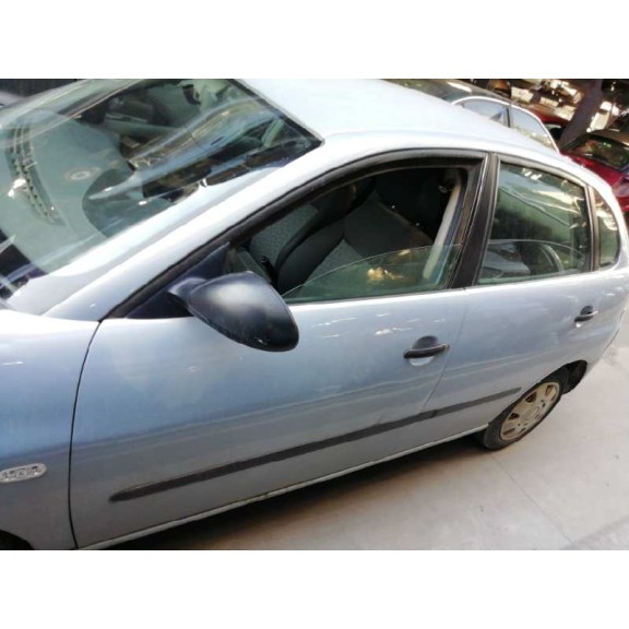 seat ibiza (6l1) del año 2002