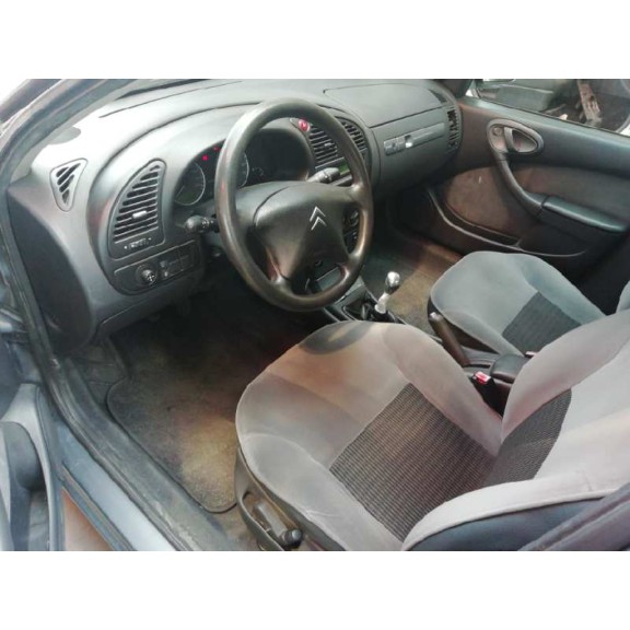 citroën xsara berlina del año 2004