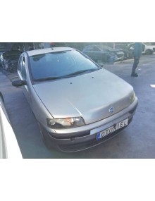 fiat punto berlina (188) del año 2002 2
