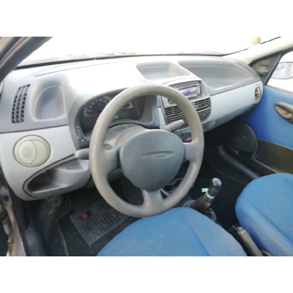 fiat punto berlina (188) del año 2002