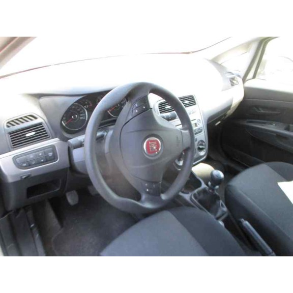 fiat punto (199) del año 2013