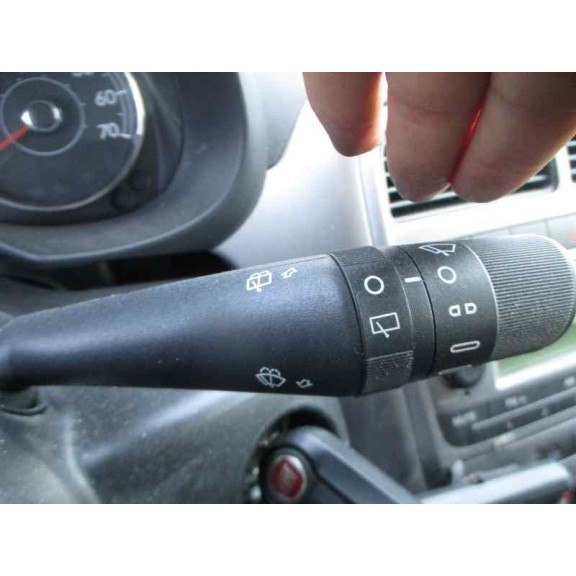 fiat punto (199) del año 2013