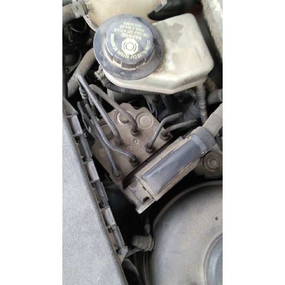 opel vectra c berlina del año 2004