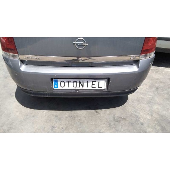 opel vectra c berlina del año 2004