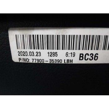 Recambio de apoyabrazos central para ssangyong tivoli referencia OEM IAM 7790035390 7791135000 