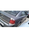 opel vectra c berlina del año 2004