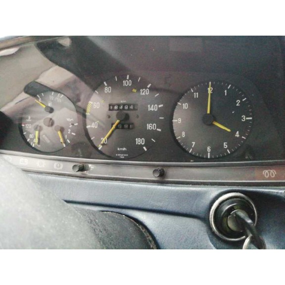 mercedes-benz clase e (w123) berlina+coupe del año 1984