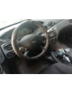 ford focus berlina (cak) del año 2000