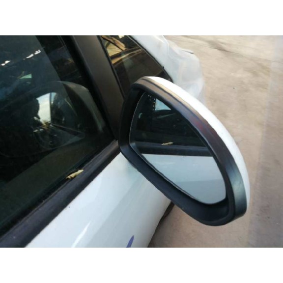 opel corsa d del año 2007