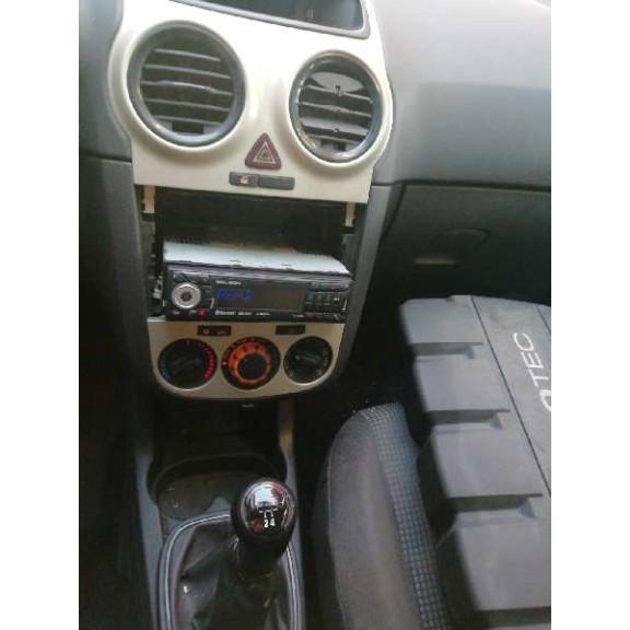 opel corsa d del año 2007