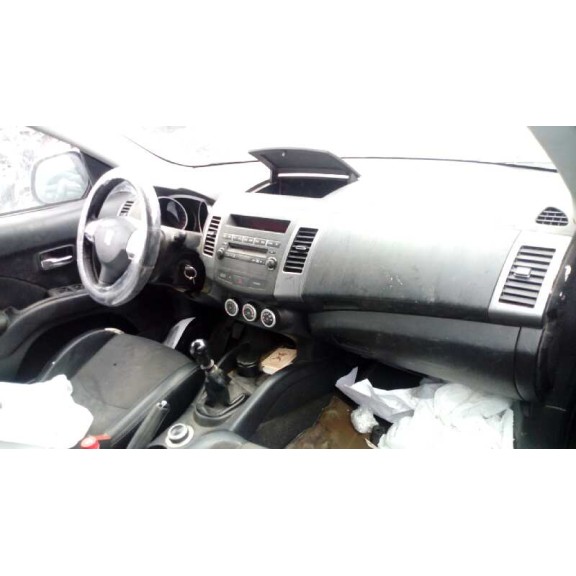 peugeot 4007 del año 2008