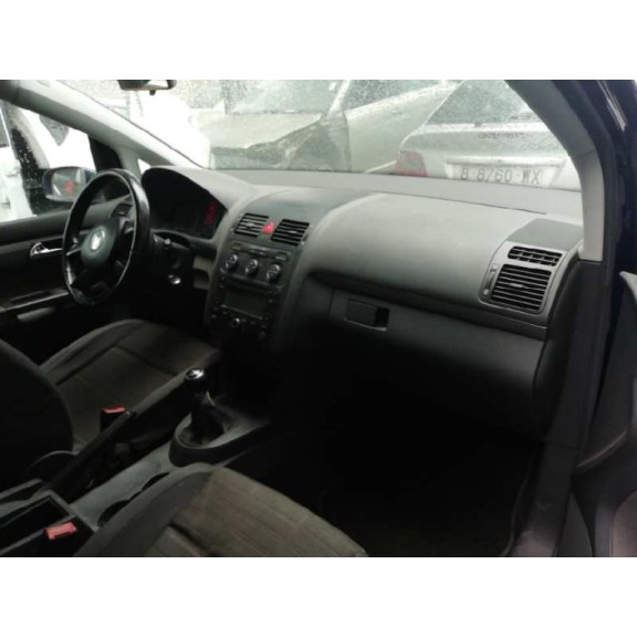 volkswagen touran (1t1) del año 2006
