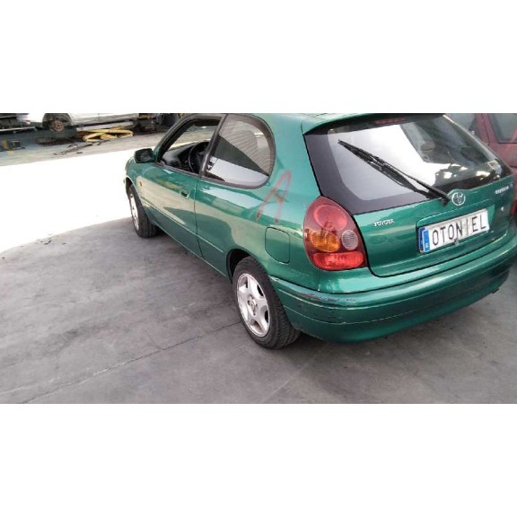 toyota corolla (e11) del año 1999