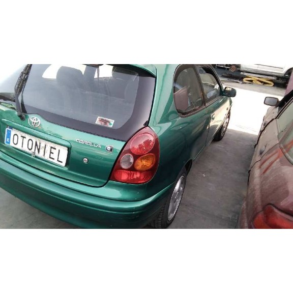 toyota corolla (e11) del año 1999