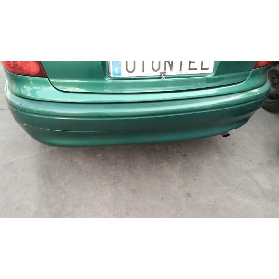 toyota corolla (e11) del año 1999