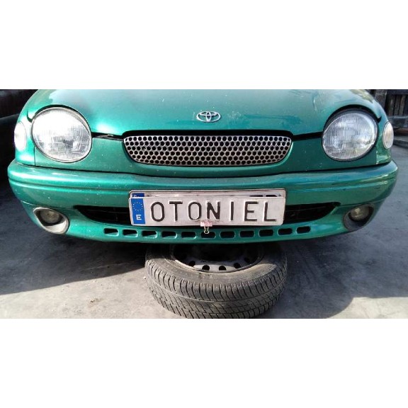 toyota corolla (e11) del año 1999