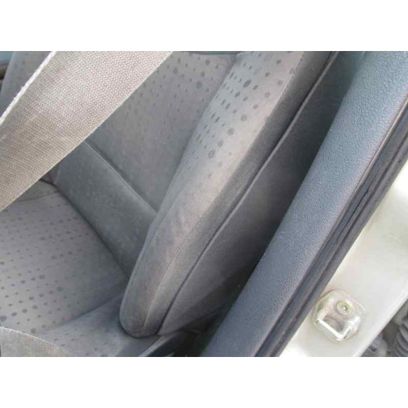 renault laguna ii (bg0) del año 2004