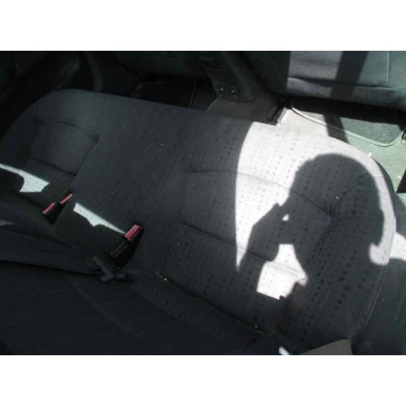 renault laguna ii (bg0) del año 2004