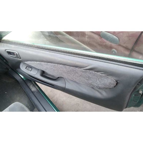 toyota corolla (e11) del año 1999