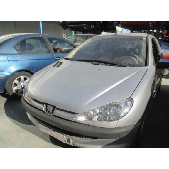 peugeot 206 berlina del año 2003