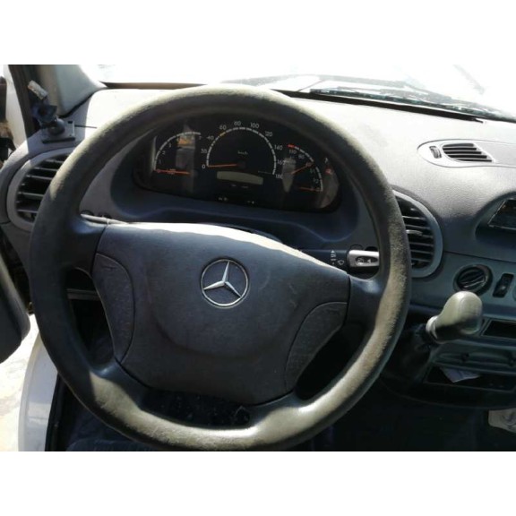 mercedes-benz sprinter 02.00  caja abierta del año 2003