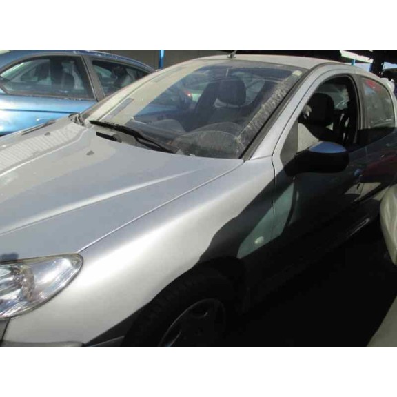 peugeot 206 berlina del año 2003