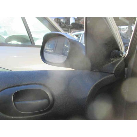 peugeot 206 berlina del año 2003