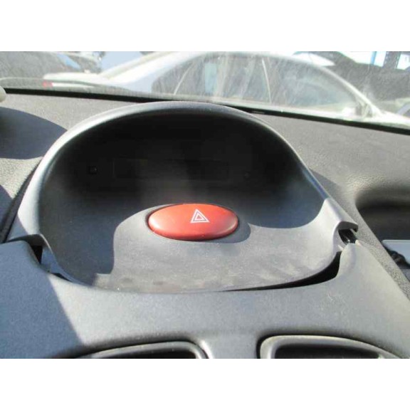 peugeot 206 berlina del año 2003