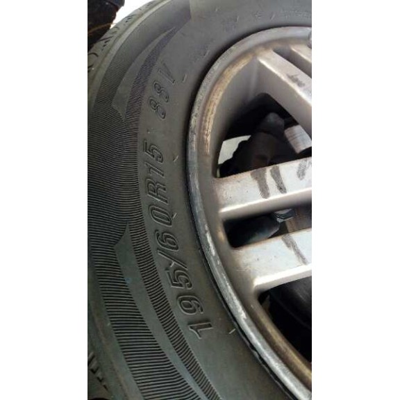 ford focus berlina (cak) del año 2002