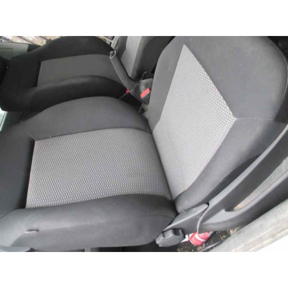 volkswagen polo (6r1) del año 2010