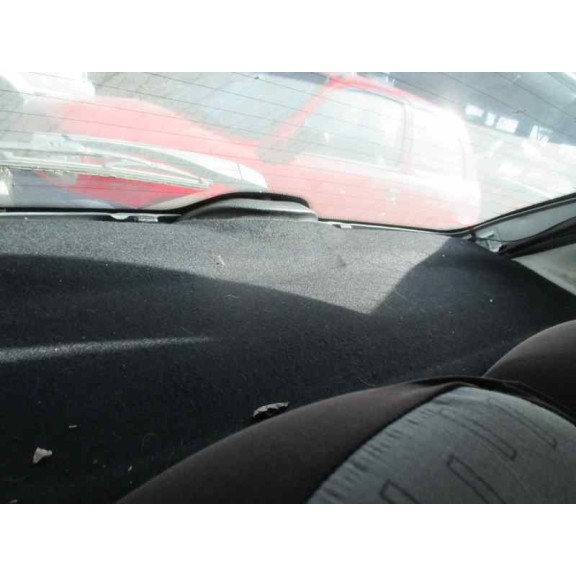 peugeot 206 berlina del año 2003